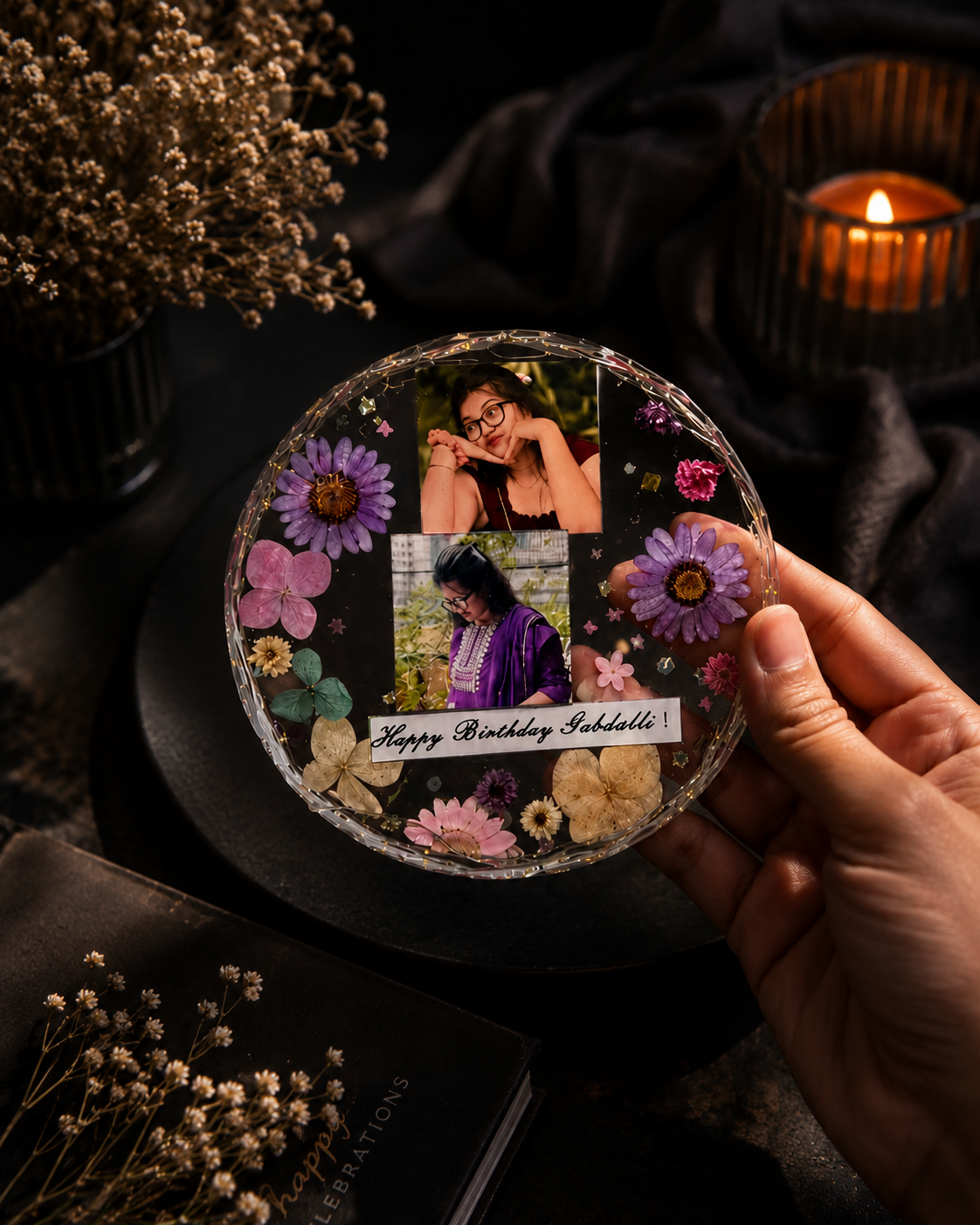 Personalized Round Resin Frame with Real Dried Flowers – Custom Photo Plaque for Birthday &amp; Anniversary