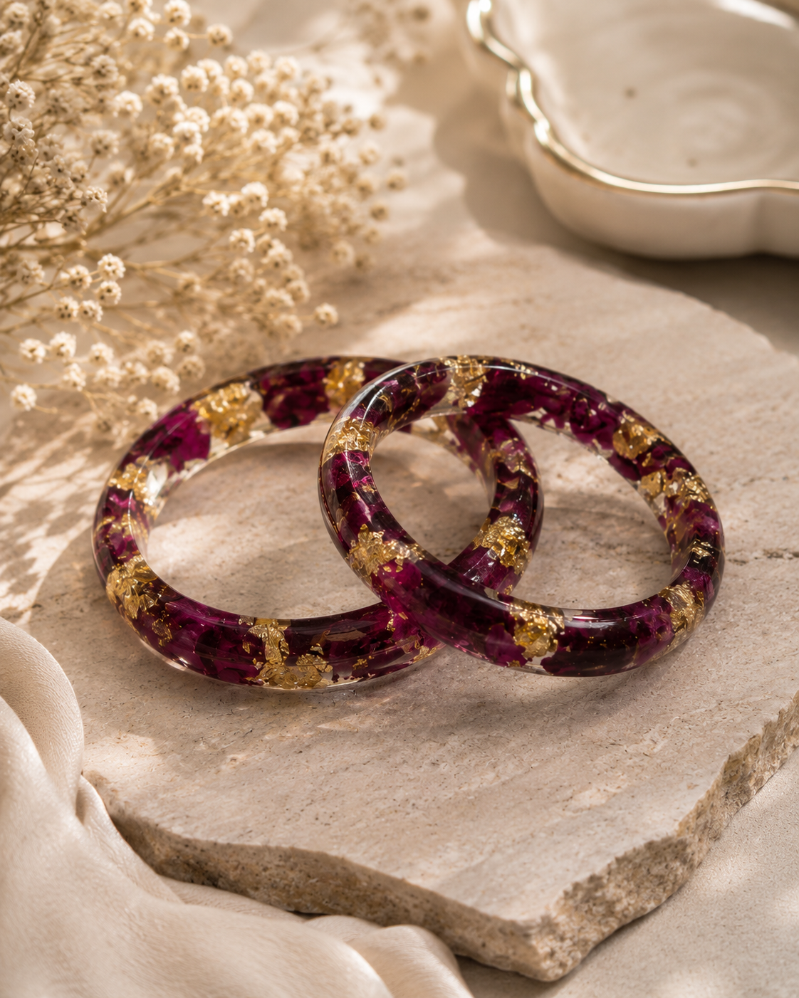 Custom Wedding Flower Preservation Resin Bangle – Gold Foil Edition
