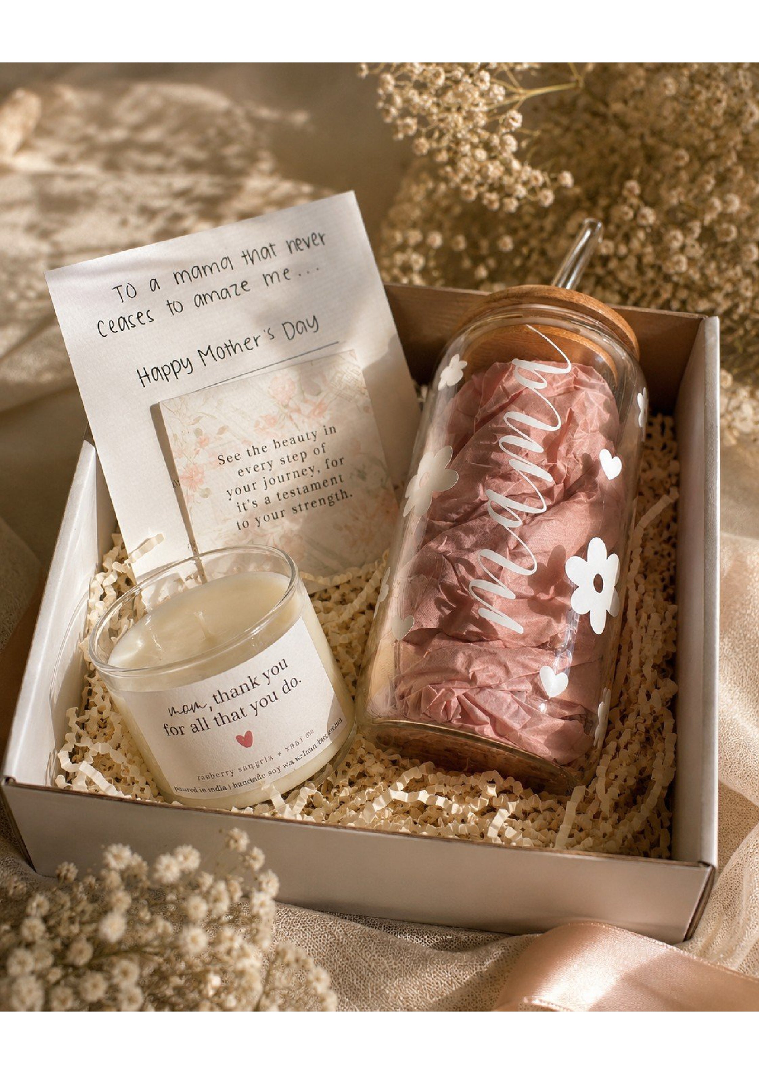 Luxury Mother’s Day Scented Candle & Glass Tumbler Gift Set | Aesthetic "Mama" Iced Coffee Glass with Bamboo Lid | Aromatherapy Wellness Hamper for Mom