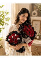 Handcrafted Crochet Red Rose & Daisy Bouquet with Pearl Centers | Gothic Luxury Knit Eternal Flower Arrangement in Gold-Trimmed Matte Black Wrapping PACK OF -2