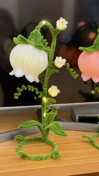 Aesthetic Pipe Cleaner Flower Lamp – Whimsical Chenille Stem Night Light